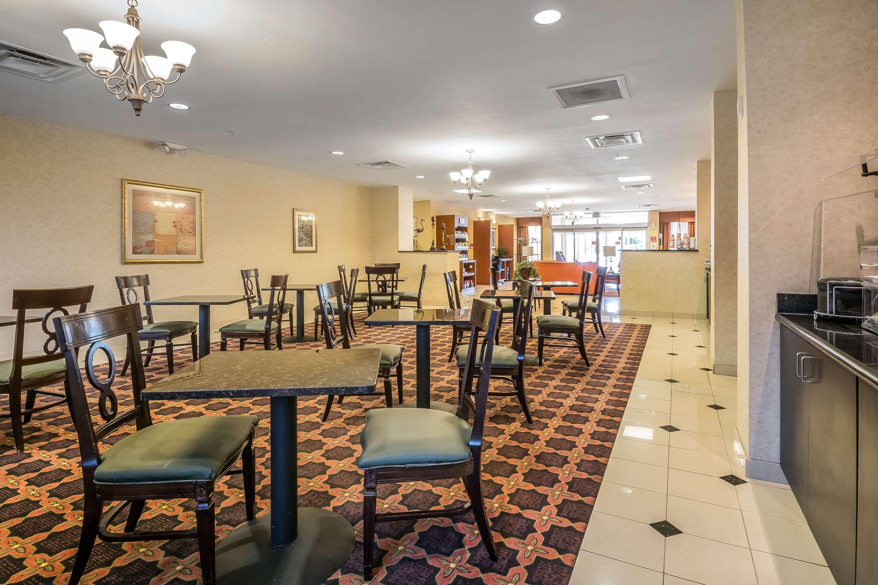 Comfort Suites West Jacksonville Dış mekan fotoğraf
