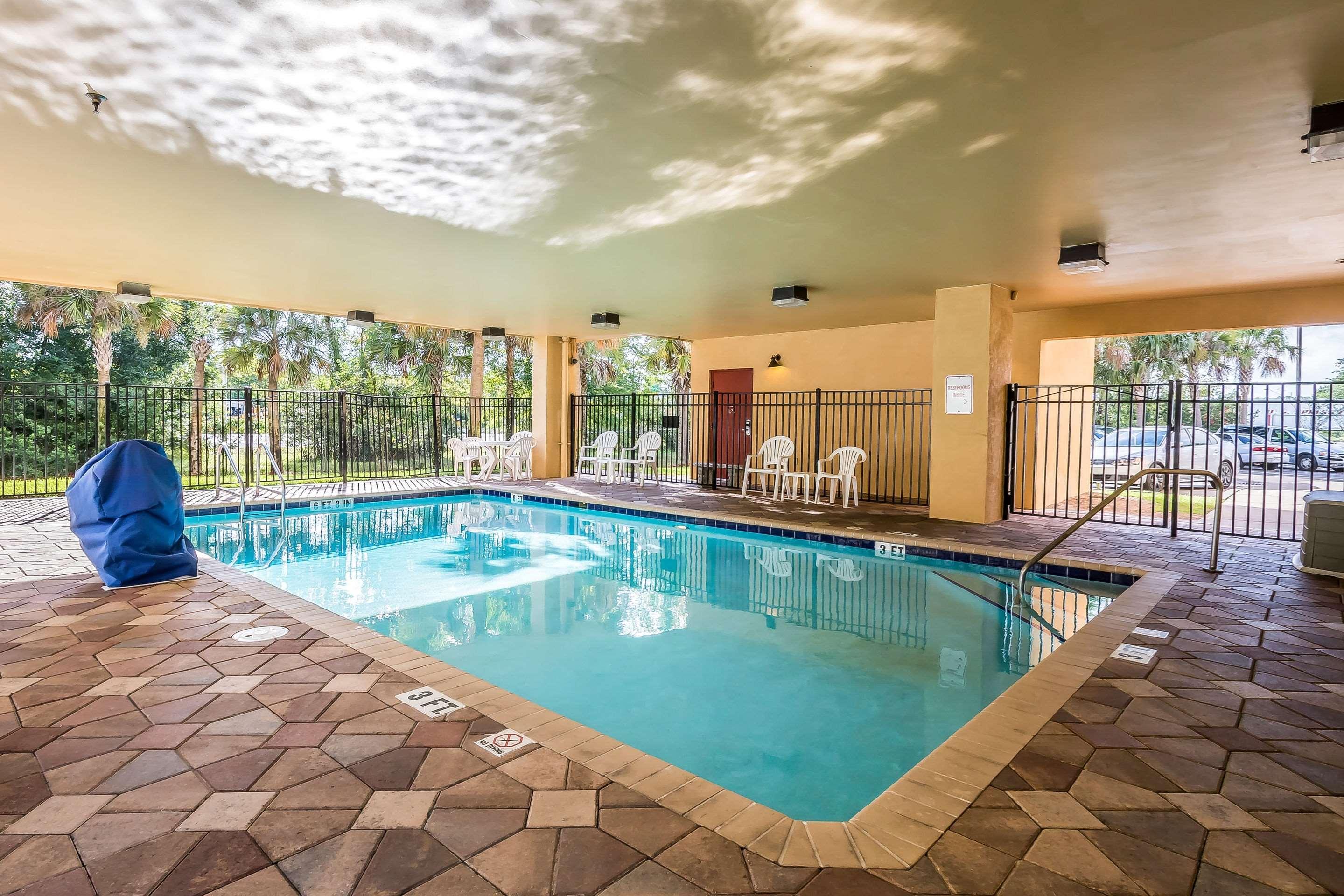 Comfort Suites West Jacksonville Dış mekan fotoğraf