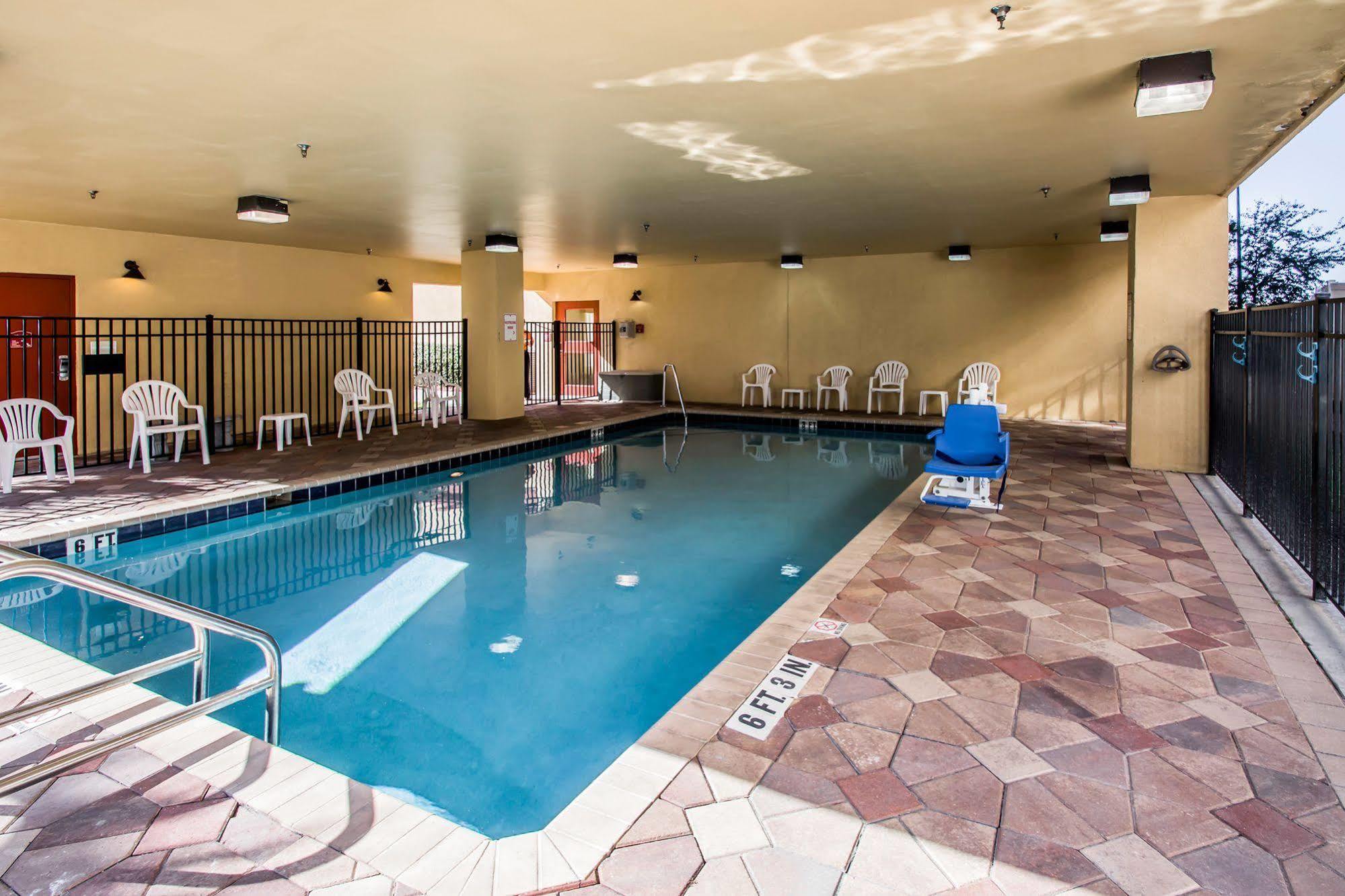 Comfort Suites West Jacksonville Dış mekan fotoğraf